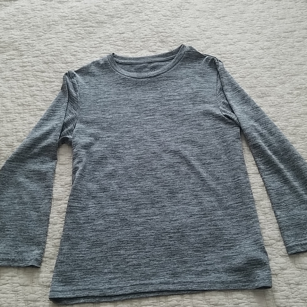 Boys long sleeve T-shirt.